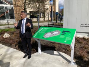 Hydrogen Fuel Cell at UBC